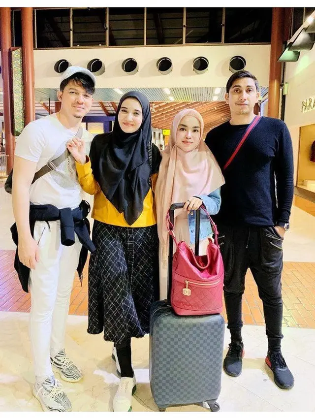 Momen Kedekatan Medina Zein dan Zaskia Sungkar