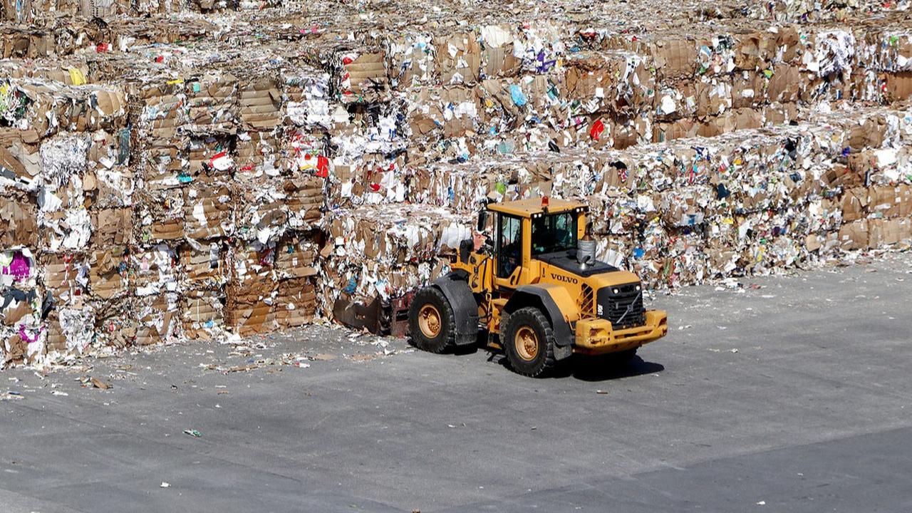 Bukan Cuma Indonesia, Malaysia Jadi Negara Tempat Pembuangan Sampah Plastik Eropa