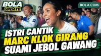 Gol kapten Persib Bandung, Marc Klok, ke gawang Dewa United disambut suka cita sang istri, Cacharel Klok. 

Sambil menggendong sang buah hati, Cacharel terlihat bahagia menyaksikan momen spesial suaminya di tribun Stadion Si Jalak Harupat, Kabupate...