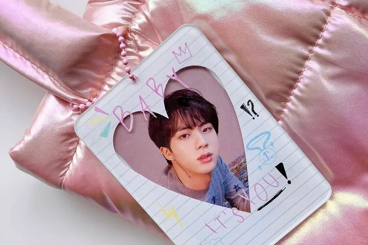 Produk HourlyNeed, Photocard Holder
