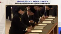Thomas Djiwandono dan Juda Agung Ikut Ucap Sumpah Jabatan Jadi Komisioner OJK