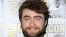 Bintang ‘Harry Potter’ ini mengaku bahwa baru pada akhir tahun lalu ia menyaksikan ‘Star Wars’trilogi yang original. Daniel Radcliffe pun sangat antusias dan memakai kostum Boba Fett di acara ‘The Ellen DeGeneres Show’ edisi Halloween lalu. (Bintang/EPA)