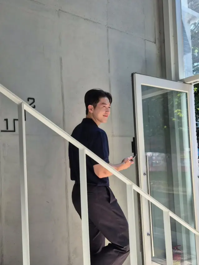Aktor Korea Park Min Jae Terkena Serangan Jantung di Usia Muda (credit: https://www.instagram.com/parkminzae)/