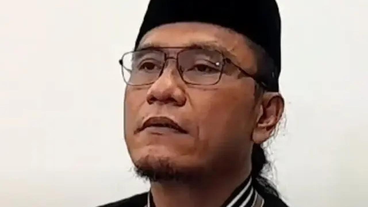 Ustaz Adi Hidayat Klarifikasi Isu Gantikan Miftah Maulana Jadi Utusan Khusus Presiden Prabowo