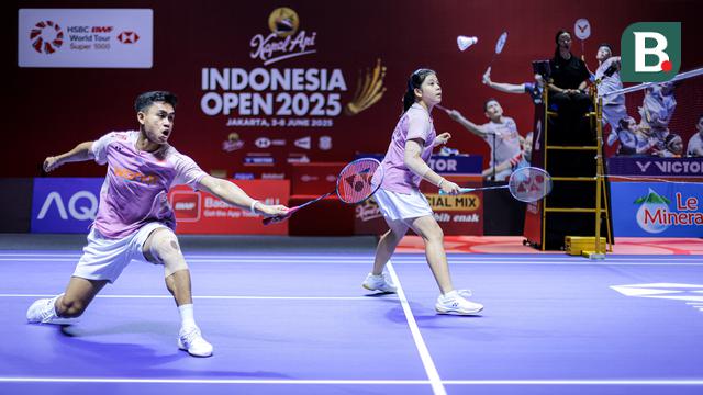 Foto: Nuansa Baru Indonesia Open 2025, Court Biru dan Karpet Abu-Abu