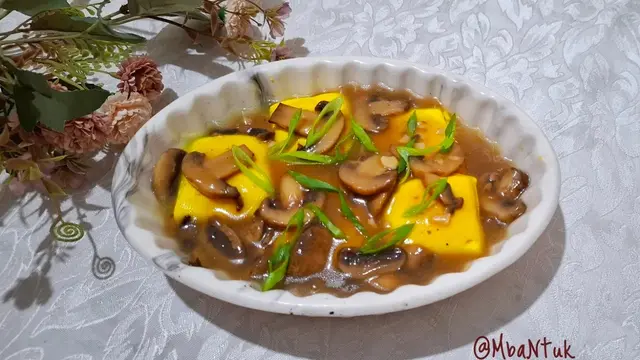 Resep Tahu Kukus Siram Jamur. (dok. Cookpad @mbantuk)