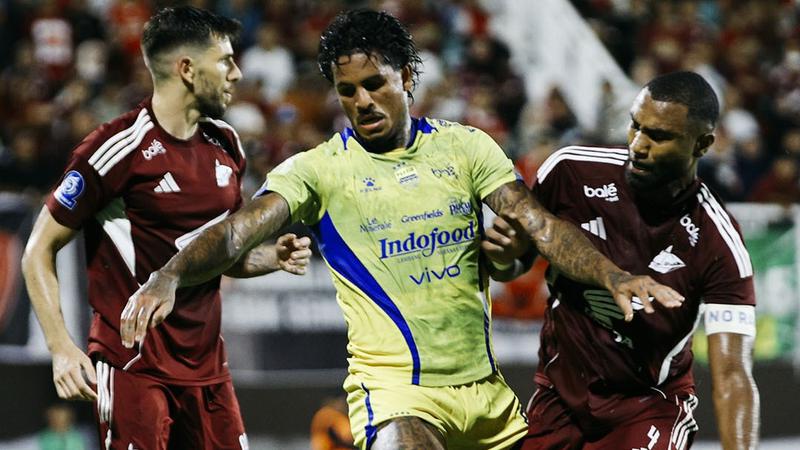situs bet slot Hasil BRI Super League: Drama Injury Time! Persib Sikat PSM 2-1, Selangkah Lagi Hattrick Juara