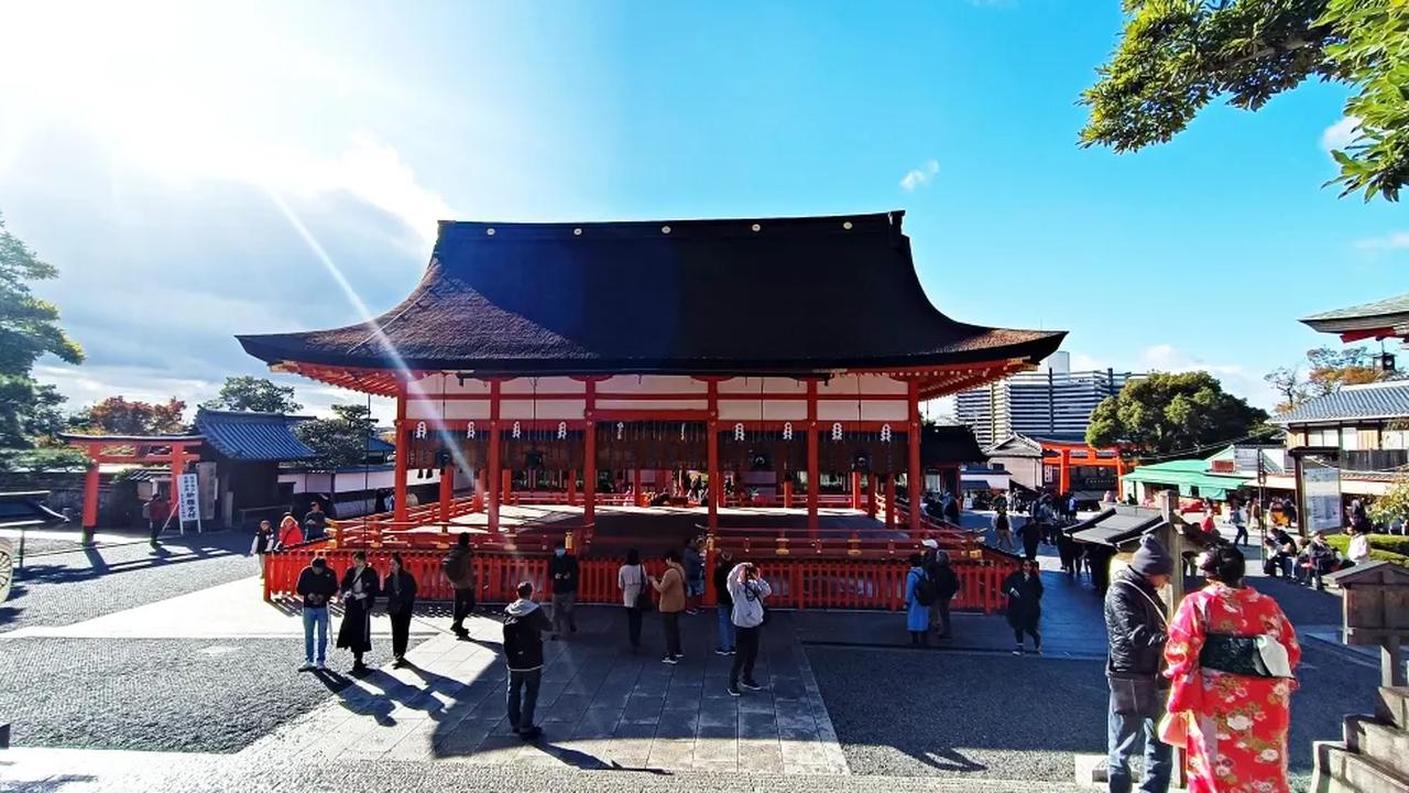 8. Fushimi Inari Taisha adalah Tempat Memohon Rezeki kepada Dewa Padi Inari