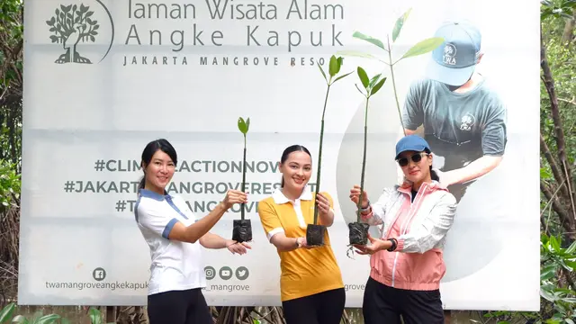 Marcella Zalianty bersama Jolene Marie Rotinsulu dan Jola Sharon