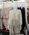 Perkembangan dunia digital mendorong Sarah Dewanto untuk memperluas jangkauan target pasar. Lebih dari 15 model pakaian dan lebih dari 8 pilihan warna disediakan untuk para pecinta fashion, khususnya bagi mereka yang membutuhkannya untuk acara-acara tertentu. [Adrian Putra/Fimela]