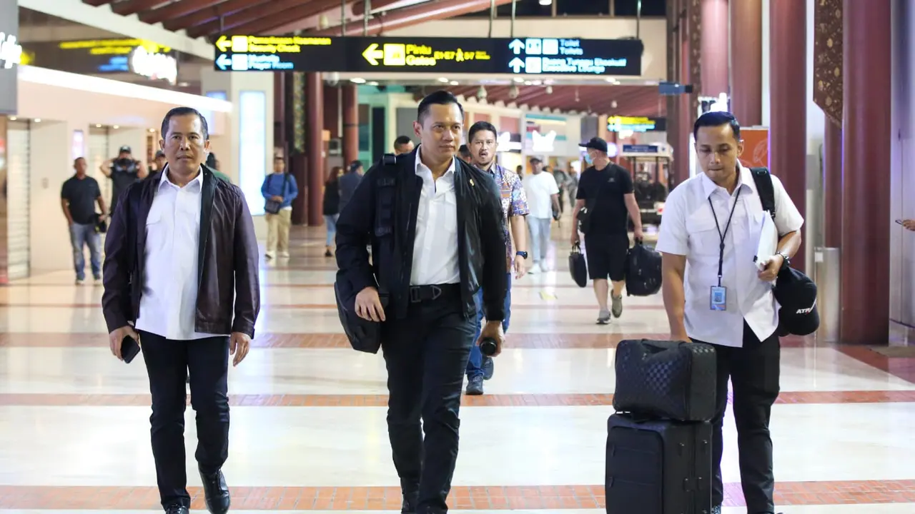 Menteri ATR/Kepala BPN Agus Harimurti Yudhoyono (AHY) bertolak ke Bandara Gorontalo pada, Minggu (5/5/2024) dini hari.