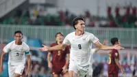 Piala AFF 2026: Timnas Indonesia Pesta 3 Gol di Babak Pertama, Debut Mitchell Baker Berbuah Brace