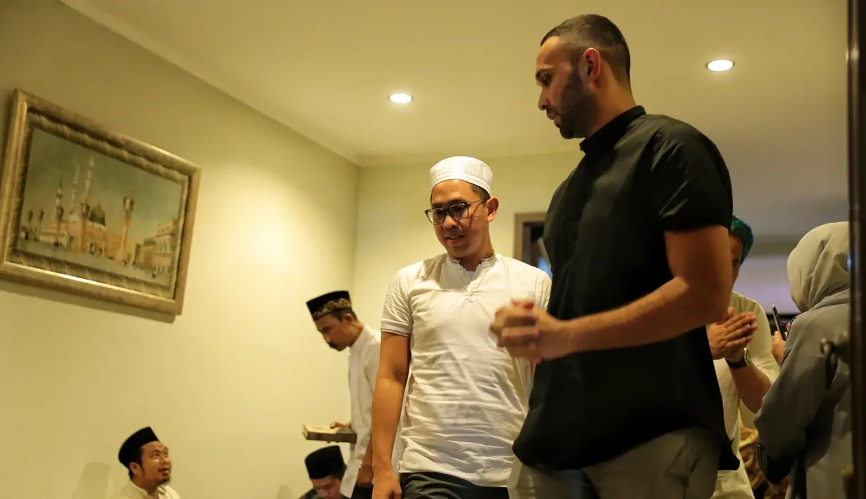 Rencananya jenazah ayah Olla Ramlan akan dimakamkan di Tempat Pemakaman Umum Tanah Kusir Jakarta sekitar pukul 10.00 WIB. (Adrian Putra/Bintang.com)