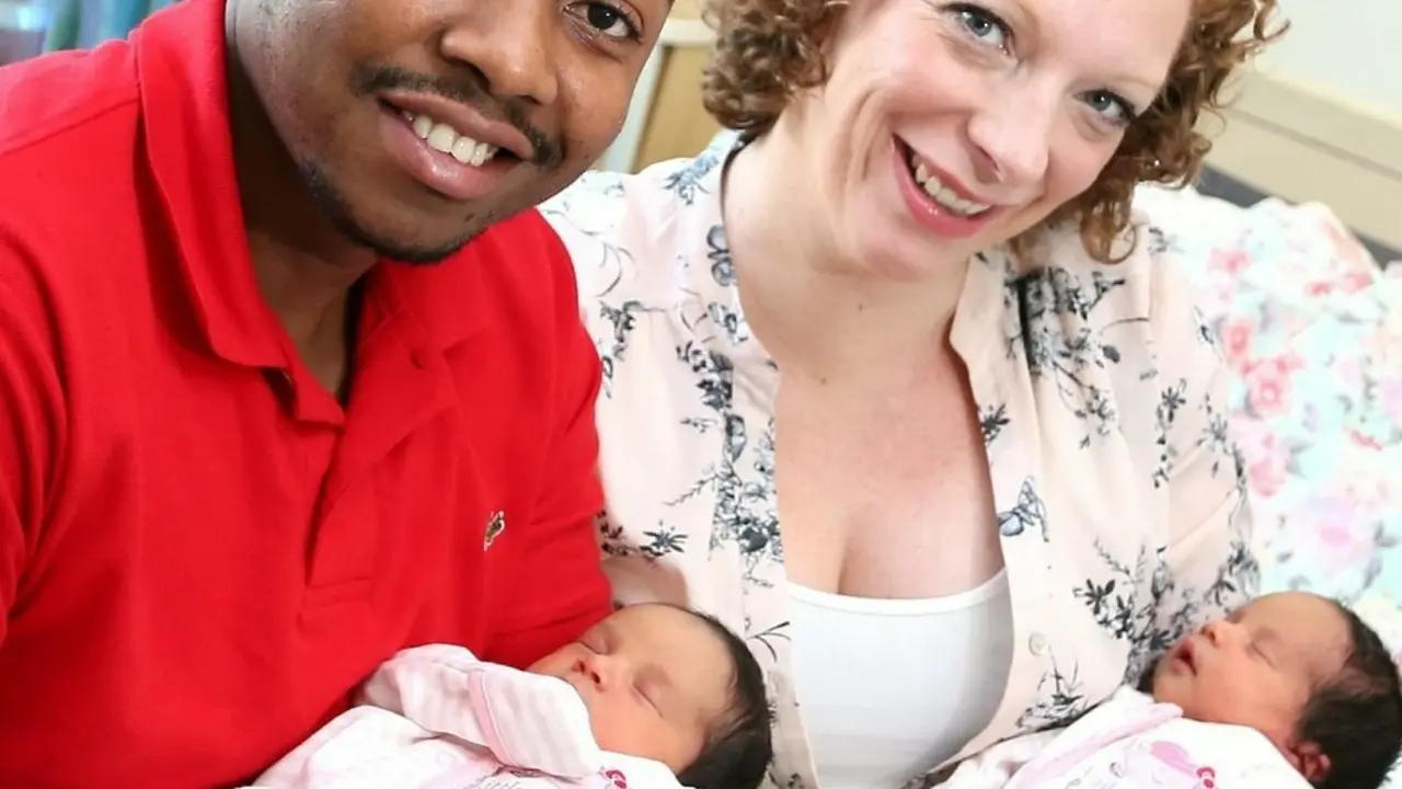 Bayi Kembar Ini Lahir di Tengah-Tengah Pengobatan Kanker