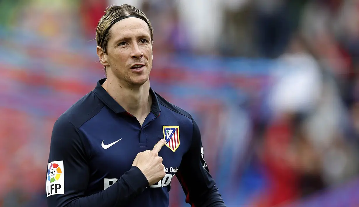 2. Fernando Torres (Atletico Madrid) - Produktivitas gol mantan bintang Liverpool ini bersama Los Colchoneros terus menurun. Liga China bisa dijadikan solusi jika striker berusia 32 tahun tersebut ingin menyelamatkan kariernya. (EPA/Kai Foersterling) 
