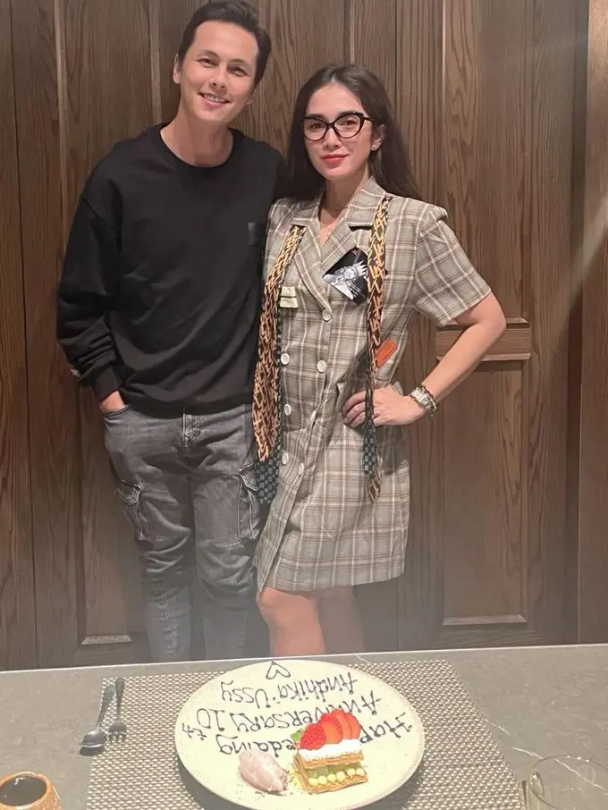 [Fimela] Ussy Sulistiawaty dan Andhika Pratama