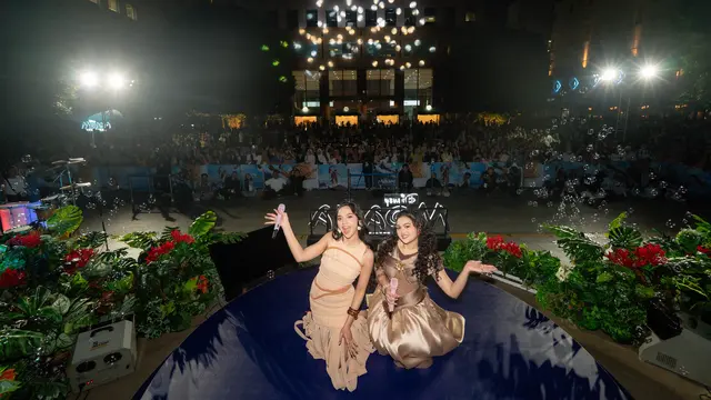 Lyodra dan Amora Menyanyikan OST Moana secara Live di Plaza Senayan