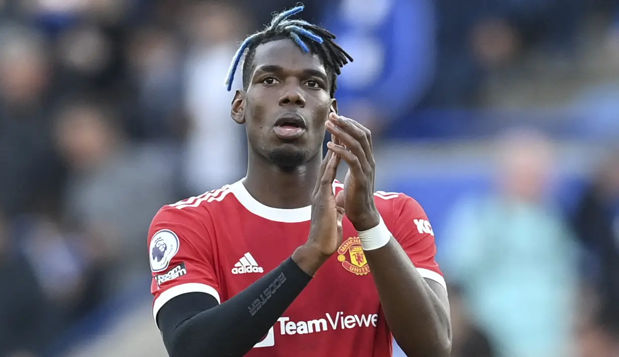 Paul Pogba. Gelandang Prancis ini pernah dilepas Manchester United secara gratis ke Juventus pada awal musim 2012/2013. Pada awal musim 2016/2017 MU memulangkannya kembali hingga kini dari Juventus dengan nilai mencapai 105 juta euro. (AFP/Paul Ellis)