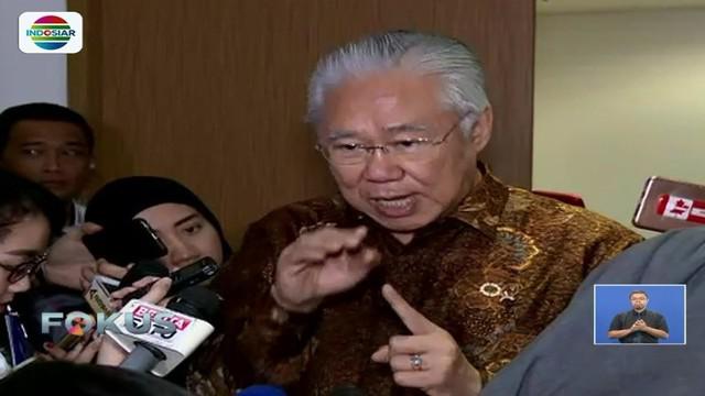 Harga sejumlah bahan pokok, seperti daging sapi, daging ayam, dan kentang merangkak naik. Meski demikian, menurut Mendag, kenaikan tersebut masih dalam batas rata-rata.