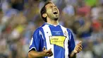 Reaksi kekecewaan dari striker Espanyol, Raul Tamudo, dalam laga persahabatan kontra Liverpool di stadion baru milik Espanyol, Cornella-El Prat pada 2 Agustus 2009. AFP PHOTO/JOSEP LAGO