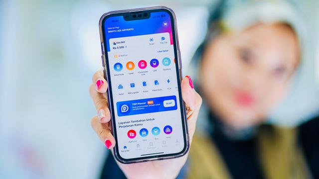 Aplikasi e-Porter Kini Bisa Diakses di 14 Stasiun Kereta, Porter dan Penumpang Bisa Sama-sama Untung