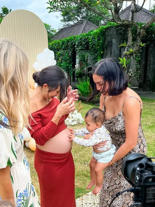 [Instagram/inijedar]