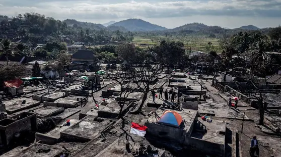 Rencana Pemulihan Desa Adat Sade Lombok Usai 320 Pelaku Pariwisata Terdampak Kebakaran