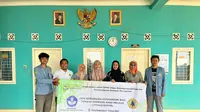 PKM Fikom UPDM(B) di Sukaresmi meningkatkan pengetahuan komunikasi lingkungan dan literasi digital (Liputan6)
