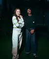 Momo juga memberi petunjuk mengenai jadwal perilisan lagu kolaborasinya dengan Enau. (Instagram/ @therealmomogeisha)