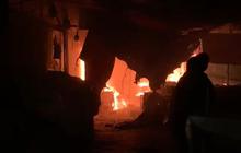 Pasar Pa'baeng-baeng Makassar Terbakar, 22 Stand Pedagang Hangus