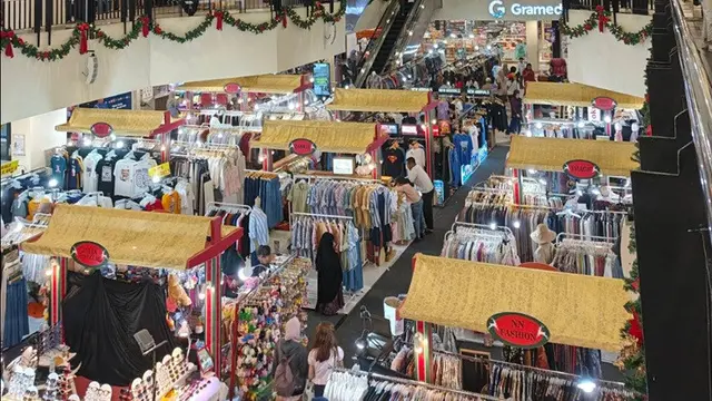 Blok M Square