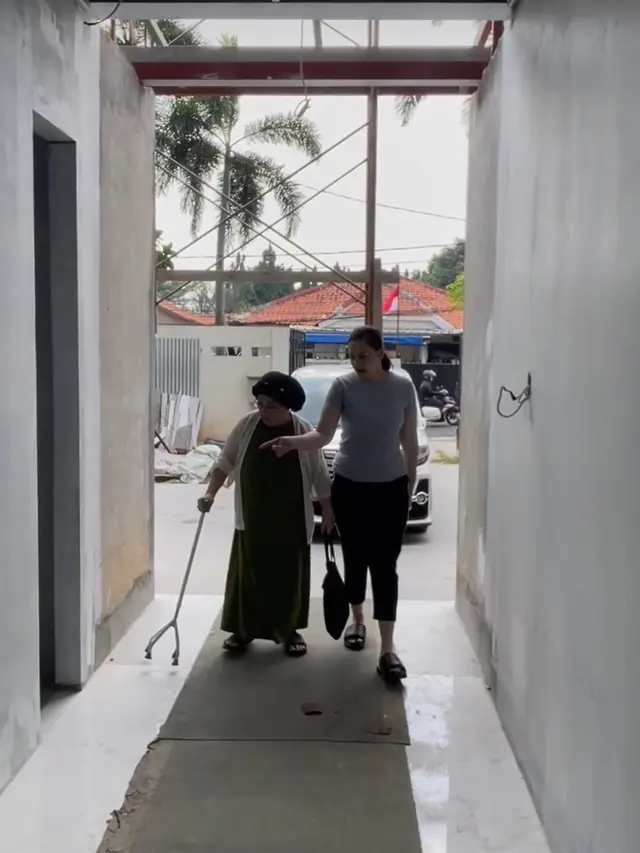 Berikut potret rumah Indra Brasco dan Mona Ratuliu