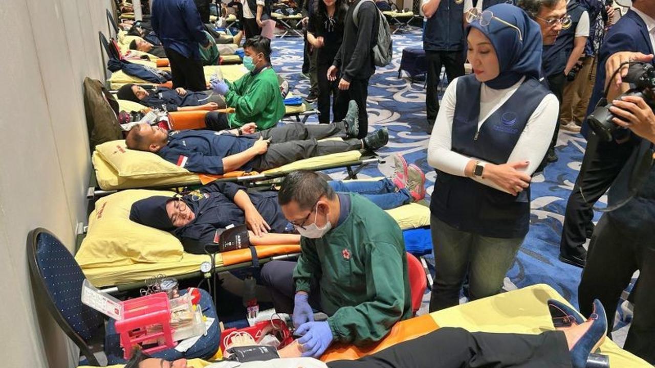 Sambut HUT Ke-14, NasDem Gelar Donor Darah Serentak Atasi Kekurangan 1,4 Juta Kantong Darah Nasional