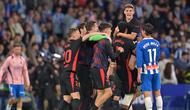 Menumbangkan Espanyol dengan skor 2-0, Barcelona memastikan merengkuh gelar juara LaLiga 2024/2025. (MANAURE QUINTERO/AFP)
