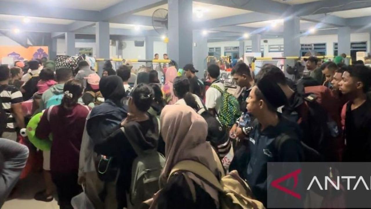 Lonjakan Penjualan Tiket Pelni Ambon Jelang Idul Adha, 2.527 Tiket Ludes Terjual