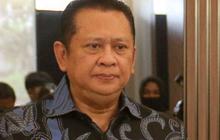 VIDEO: Menengok Gaya AHY & Bamsoet Naik Mobil Mewah-Klasik di DPR Jelang Pidato Prabowo
