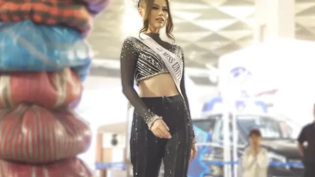 6 Gaya Miss Universe Indonesia Fabienne Nicole Kenakan Jaket Tenun hingga Gaun Malam dari Brand Lokal Saat Ikut Miss Universe 2023