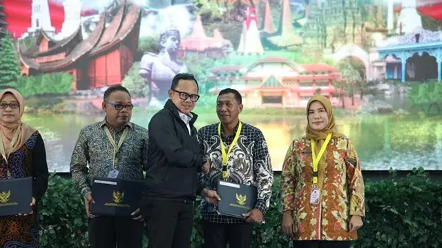 Wamendagri Bima Ajak Sekda dan Kepala Bappeda Perkuat Dukungan untuk Program Kopdeskel