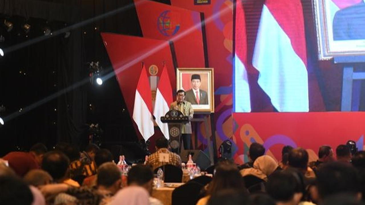 "JDIHN adalah wadah yang dapat digunakan masyarakat untuk mengakses semua itu," lanjut Yasonna.