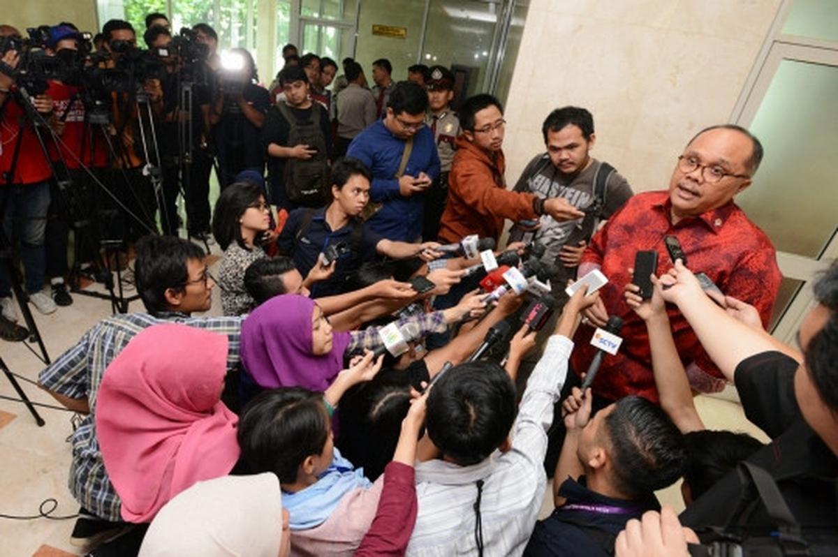 Reaksi Wakil Ketua MKD dicecar soal kedatangannya ke ruang Setnov