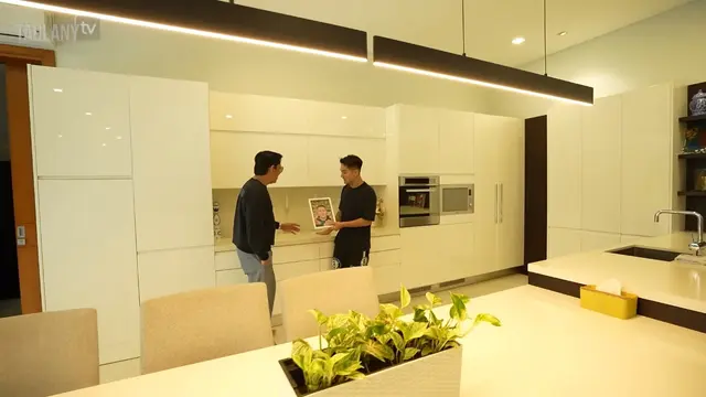 Rumah Boy William saat Dikunjungi Andre Taulany (credit: https://www.youtube.com/@taulany_tv).