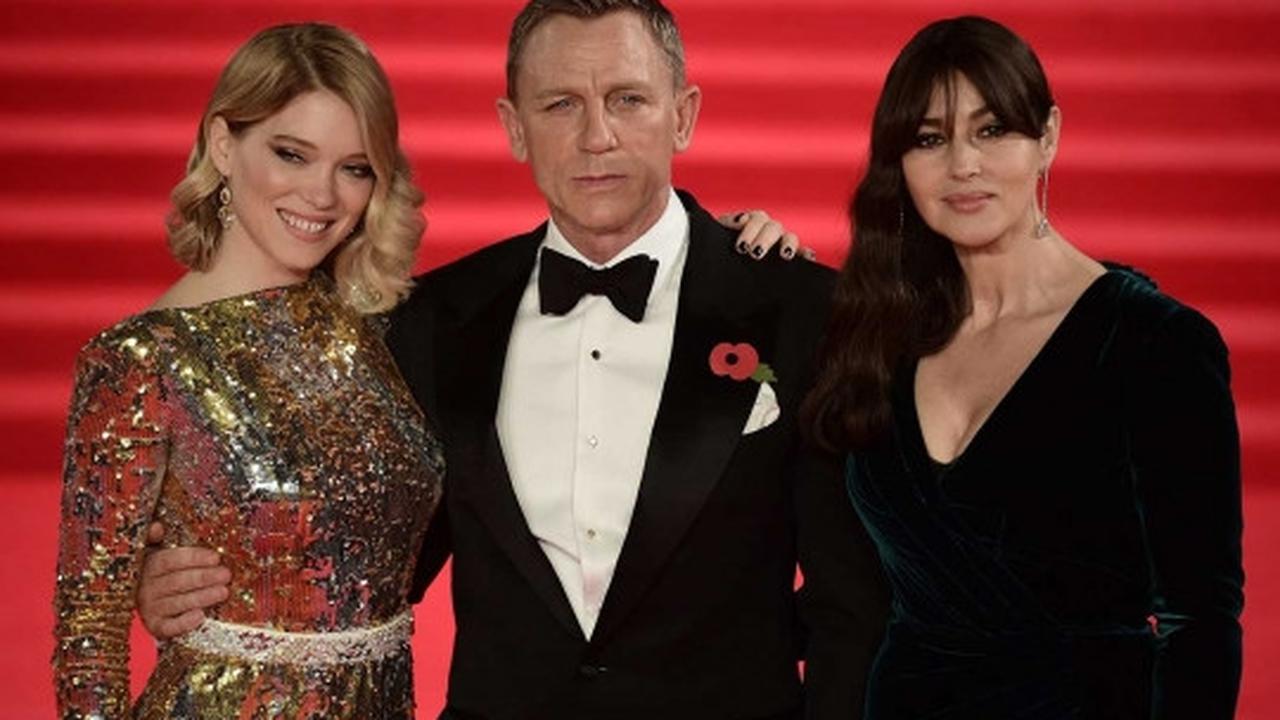 Pesona dua gadis Bond cantik di pemutaran perdana 'Spectre'
