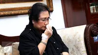 Rachmawati Soekarnoputri memberi keterangan terkait status tersangka pada kasus dugaan makar di Jakarta, Rabu (7/12). Didampingi kuasa hukumnya, ia menyatakan memang akan melakukan aksi damai pada 2 Desember lalu. (Liputan6.com/Helmi Fithriansyah)