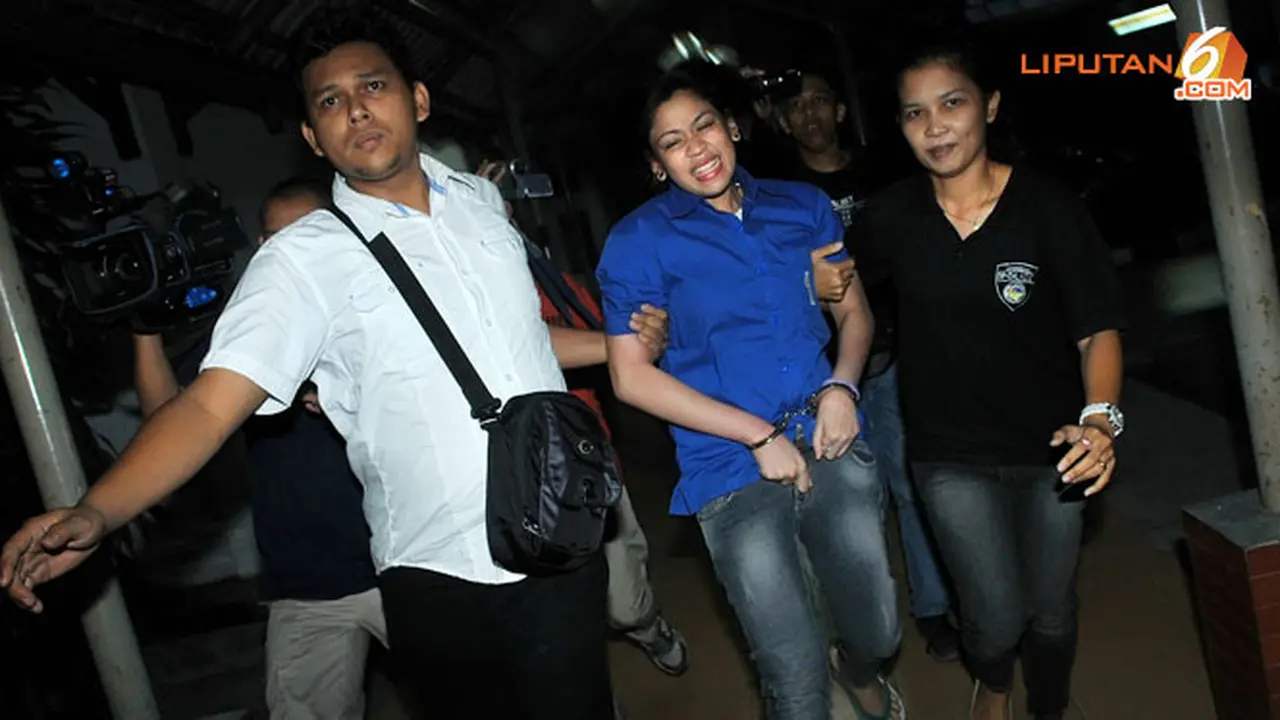 vanny-ditangkap-2-130917c.jpg
