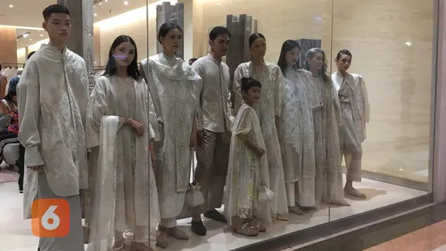 Sapto Djojokartiko Rilis Koleksi Idul Fitri 2023 Bernuansa Pastel