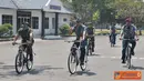 Citizen6, Surabaya: Dankobangdikal Laksda TNI Djoko Teguh Wahojo melanjutkan Sidak sekaligus safari Ramadhan ke Puslatdiksarmil, Selasa (31/7). (Pengirim: Penkobangdikal).