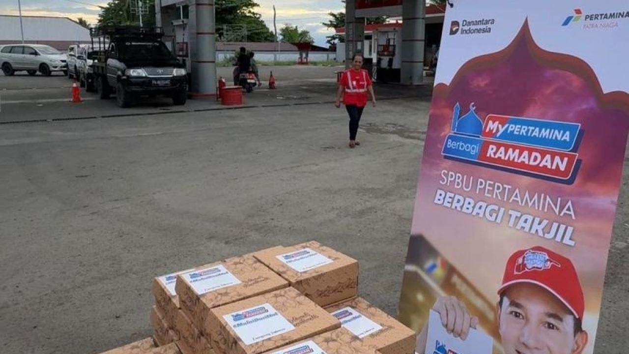 Pertamina Berbagi Takjil Gratis di SPBU Nabire-Mimika Selama Ramadan 1447 H