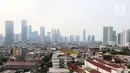Suasana gedung bertingkat di selimuti polusi udara di kawasan Jakarta, Jakarta, Rabu (16/8/2023).(Liputan6.com/Angga Yuniar)