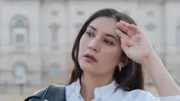 Reaksi Hannah Al Rashid Adu Akting dengan Kucing di Film Mama Pesan Dari Neraka: Dia Diva Banget!