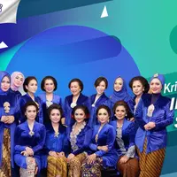 Krisdayanti pamer squad. (Foto: Instagran/krisdayantilemos Desain: Nurman Abdul Hakim/Bntang.com)